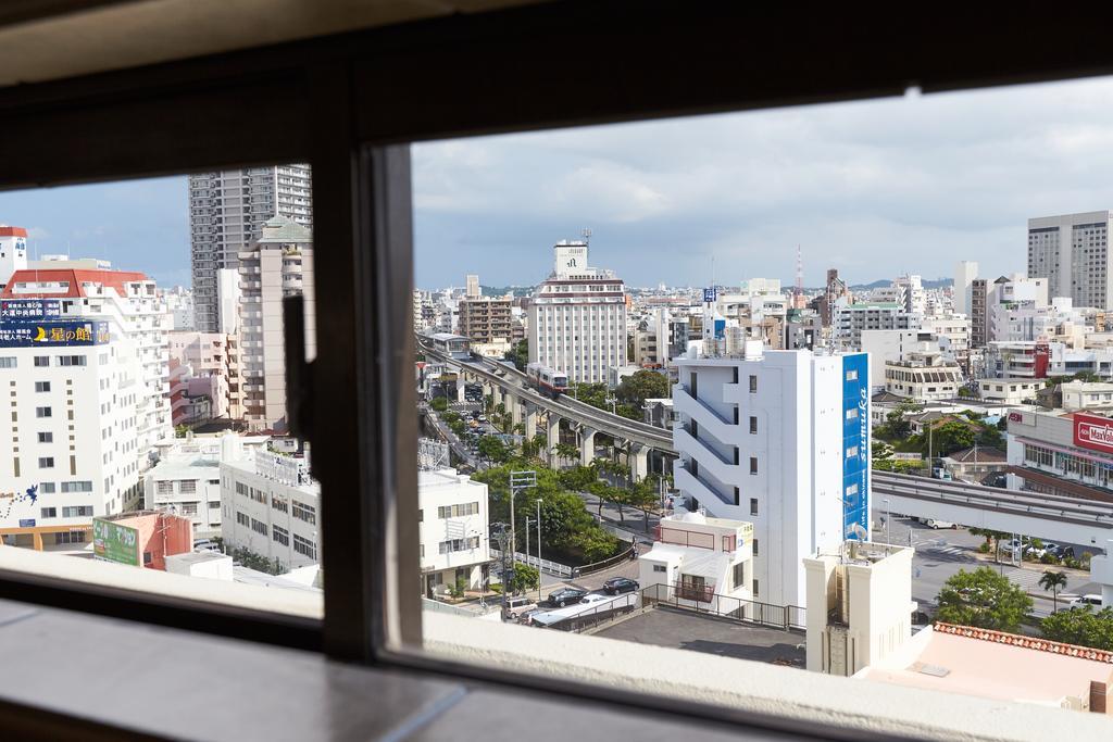 Okinawa Sun Plaza Hotel Наха Экстерьер фото