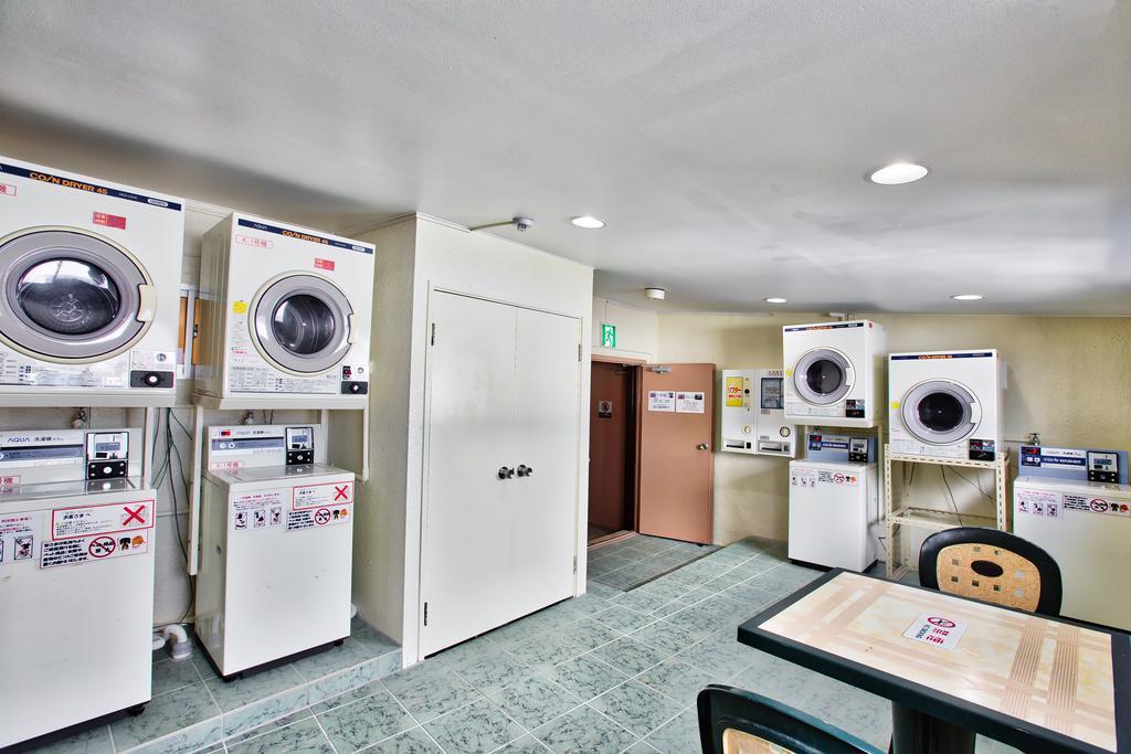 Okinawa Sun Plaza Hotel Наха Экстерьер фото